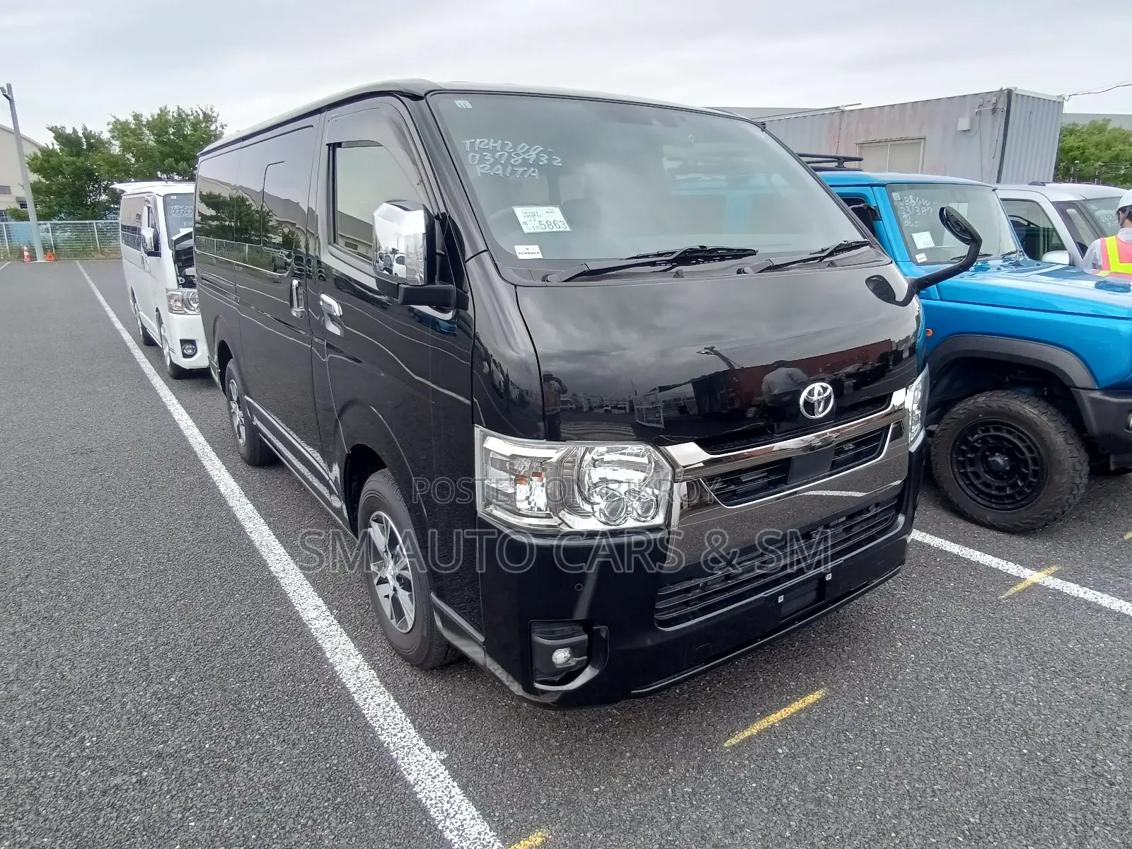 Toyota HiAce 2023 Black