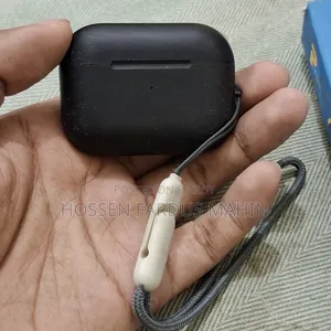 AirPods Pro 2 (Only 1 Bluetooth earbud available)