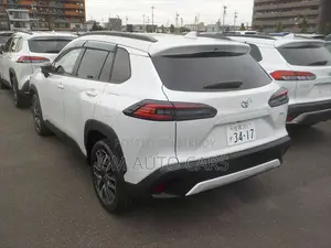 Toyota Corolla Cross 2025 Pearl