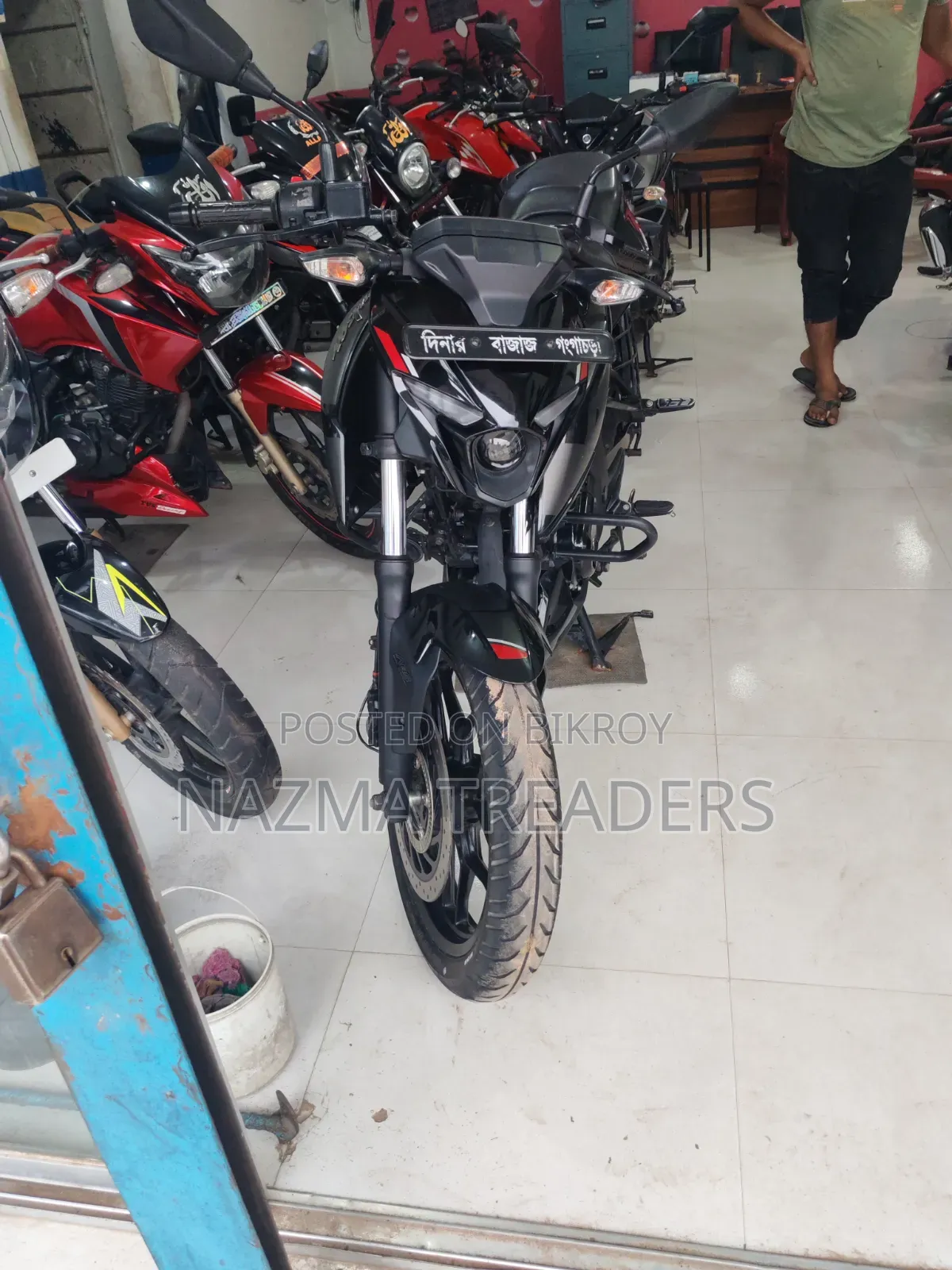 Bajaj Pulsar N160 2026 Black