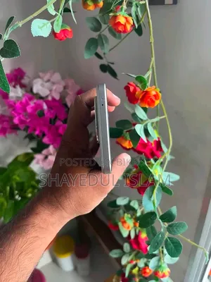 iQOO Z9 256 GB White