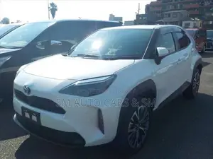 Toyota Yaris Cross 1.5 Hybrid FWD 2021 Pearl