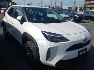 Toyota Yaris Cross 1.5 Hybrid FWD 2021 Pearl
