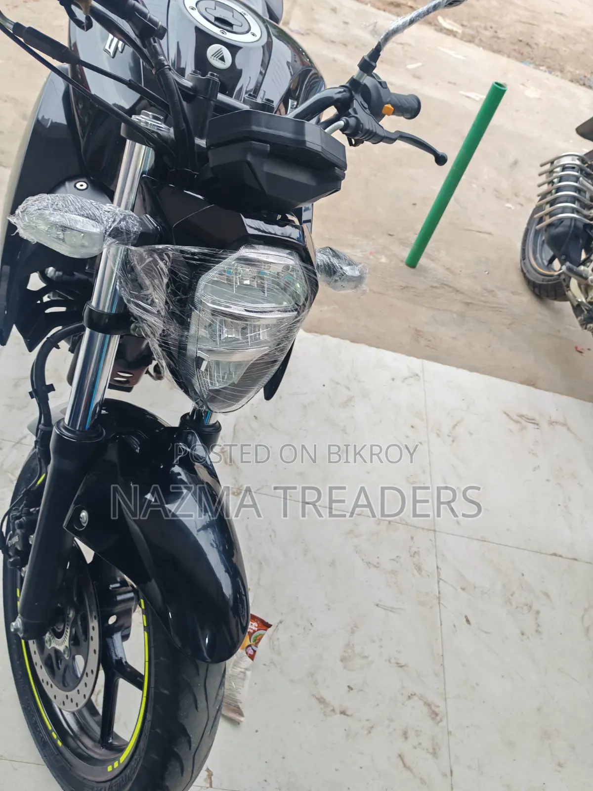 Suzuki Gixxer Fi ABS 2025 Black