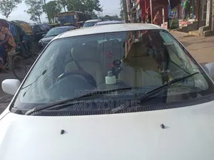 Toyota Sprinter 1999  Gold 