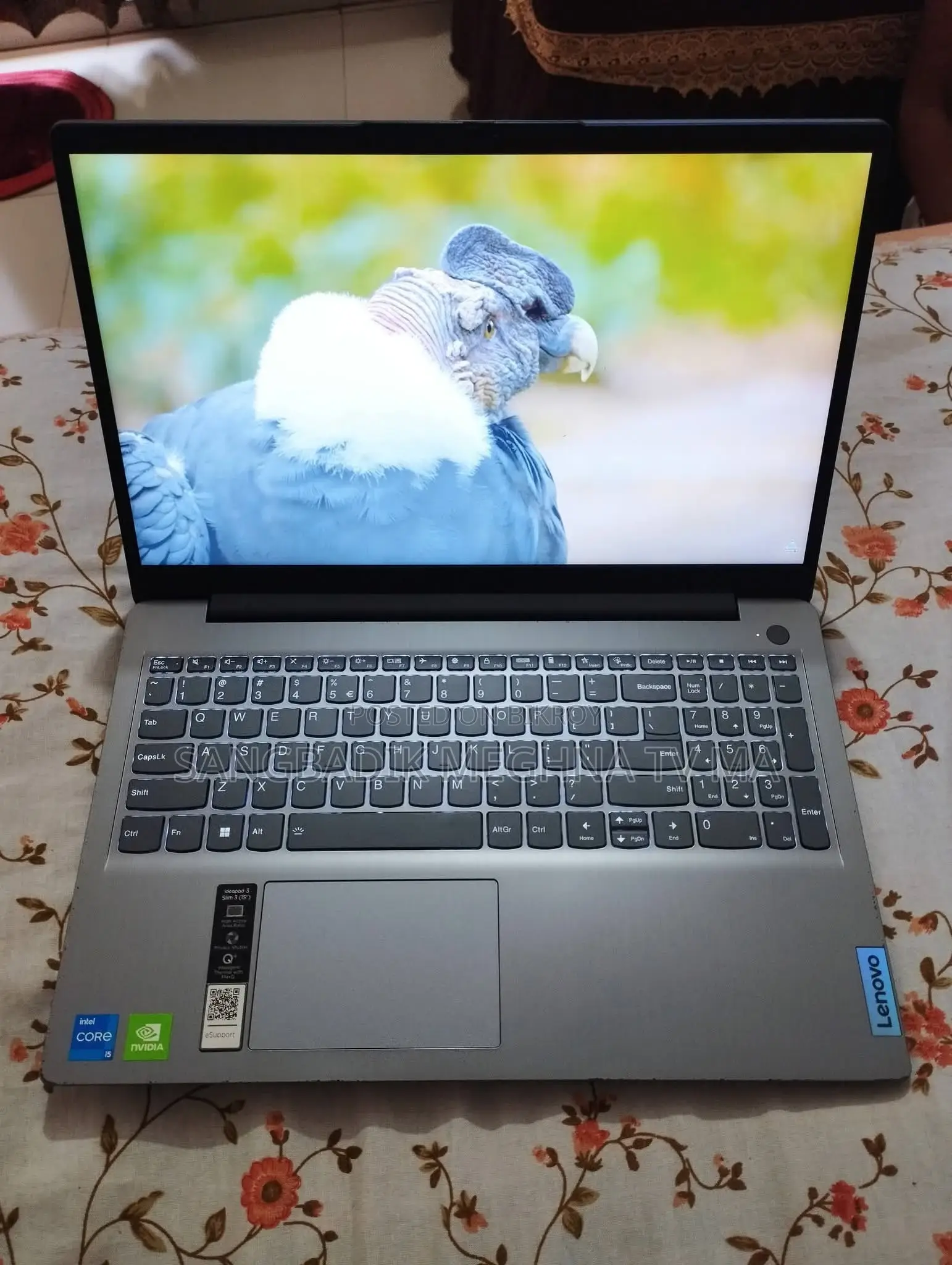 Laptop Lenovo 3GB Intel SSD 256GB