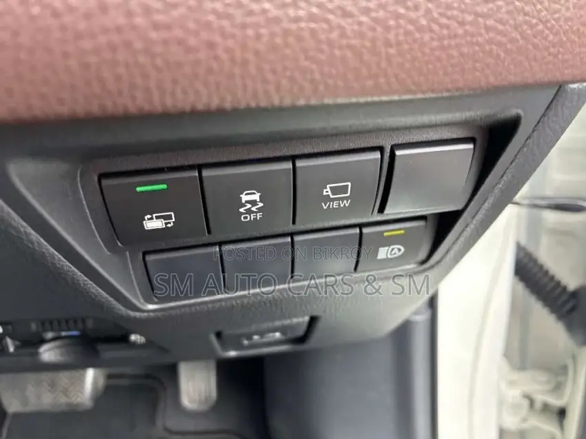 Toyota Yaris Cross 1.5 Hybrid FWD 2021 Pearl