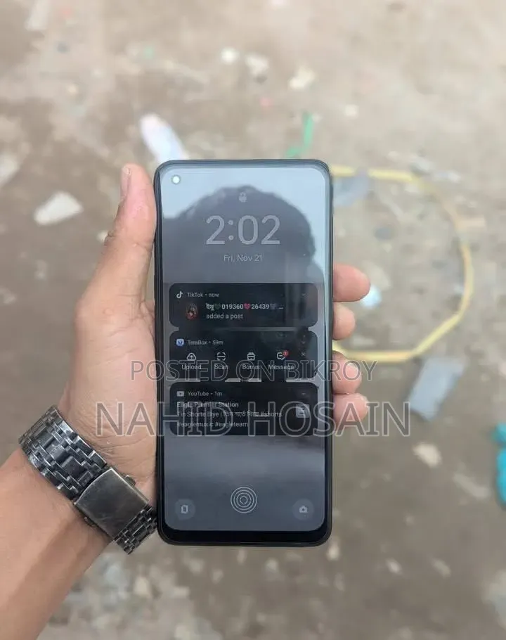 অপো এফ২১ প্রো ১২৮ জিবি কালো