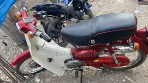 Honda Super Hawk 2002 Red