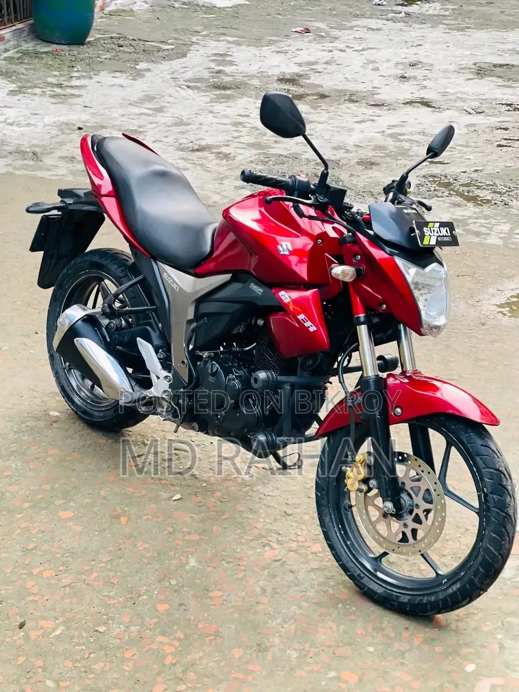 সুজুকি জিক্সার মনোটোন ২০২২ লাল