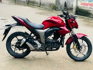 সুজুকি জিক্সার মনোটোন ২০২২ লাল