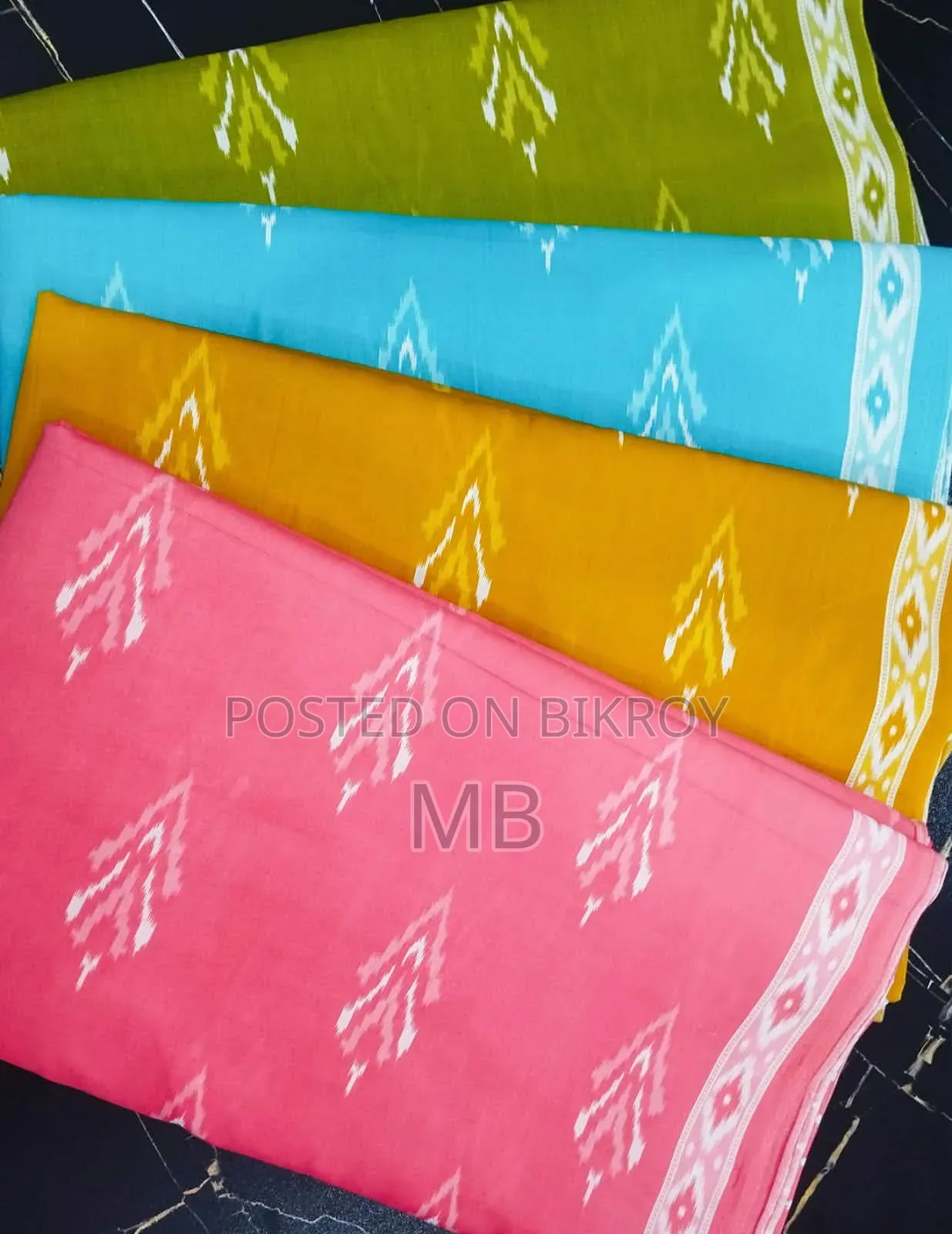Petel Three Piece Unstitched Color Guarantee