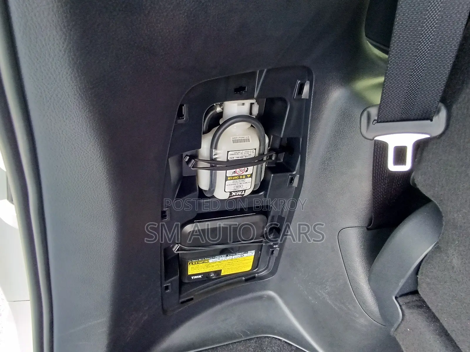 Toyota Noah 1.8 FWD Hybrid (7 seater) 2021 Pearl