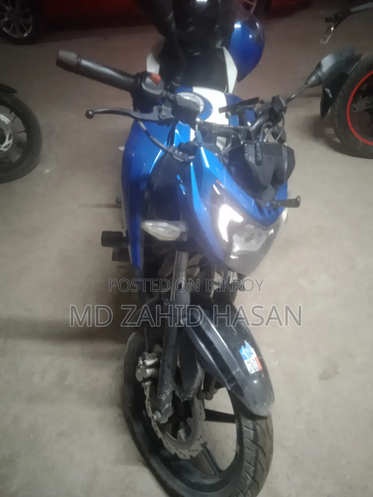 TVS Apache RTR 160 4V 2019 Blue