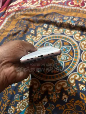 গুগল পিক্সেল ৭ ১২৮ জিবি সাদা