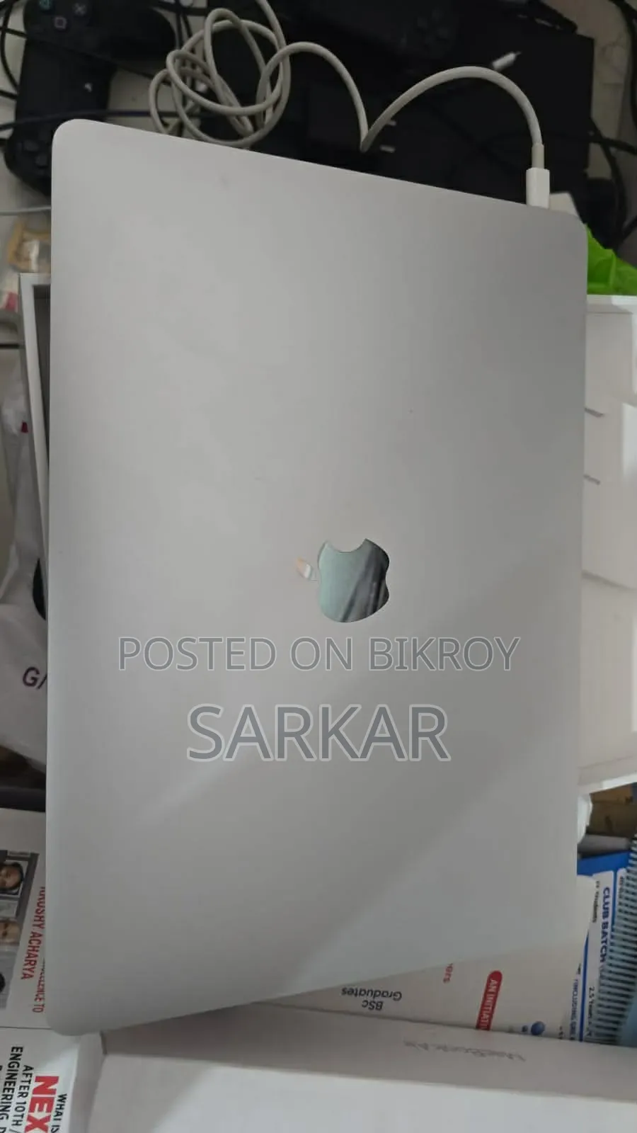 ল্যাপটপ অ্যাপল ম্যাকবুক এয়ার ৮জিবি অ্যাপল এম১ এসএসডি ২৫৬জিবি
