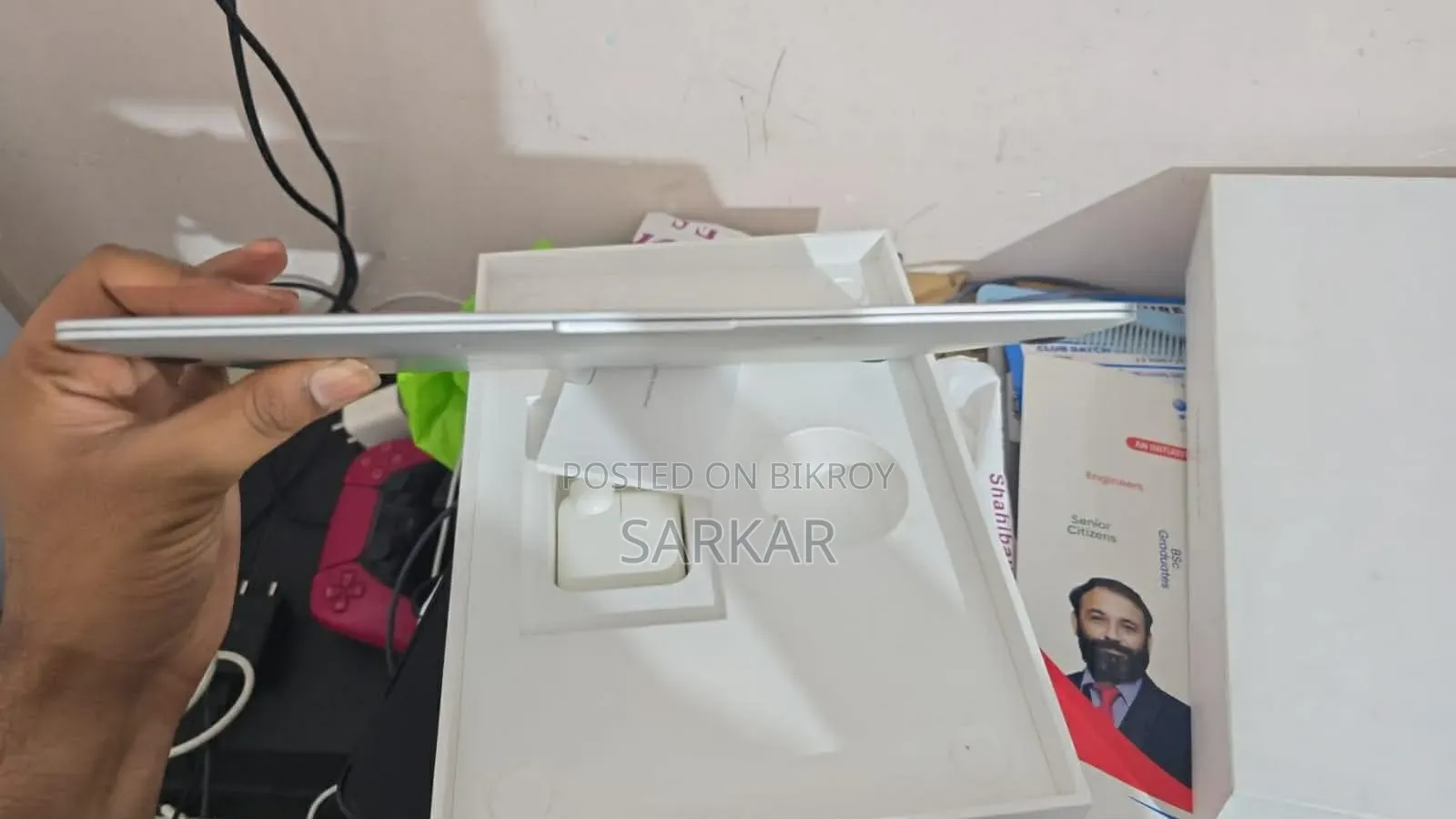 ল্যাপটপ অ্যাপল ম্যাকবুক এয়ার ৮জিবি অ্যাপল এম১ এসএসডি ২৫৬জিবি