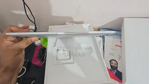 ল্যাপটপ অ্যাপল ম্যাকবুক এয়ার ৮জিবি অ্যাপল এম১ এসএসডি ২৫৬জিবি