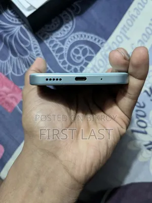 New iQOO 128 GB Green