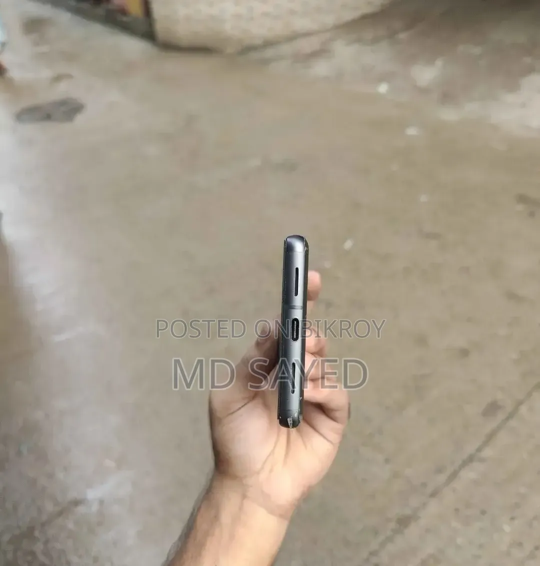 গুগল পিক্সেল ৭ ১২৮ জিবি ব্ল্যাক