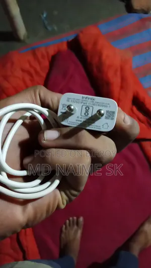 ইনফিনিক্স এর অরজিনাল ১৫ ওআট চার্জার বিক্রি