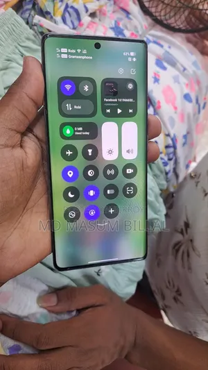 Tecno Camon 40 Pro 4G 256 GB Silver