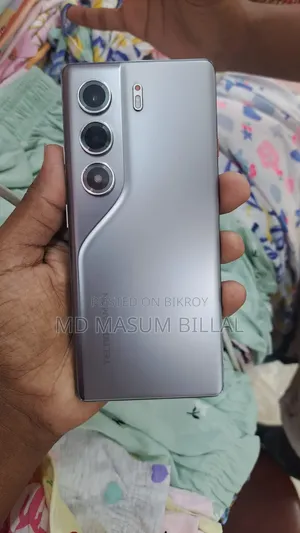 Tecno Camon 40 Pro 4G 256 GB Silver