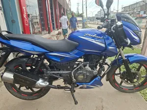 বাজাজ পালসার ১৫০ ২০২০ ব্লু