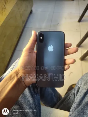 Apple iPhone X 64 GB Black