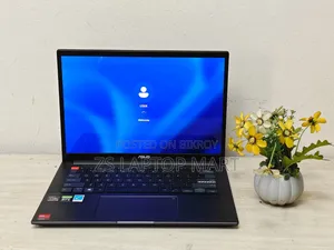 Laptop Asus Vivobook 14 OLED 16GB AMD Ryzen 7 SSD 512GB