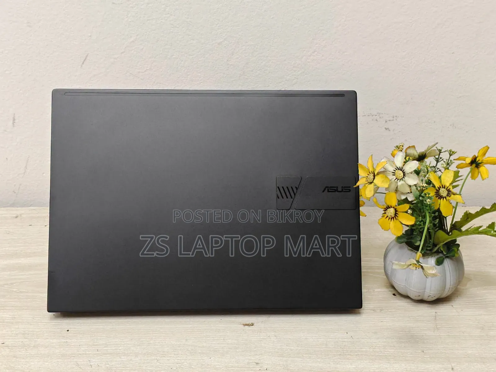Laptop Asus Vivobook 14 OLED 16GB AMD Ryzen 7 SSD 512GB