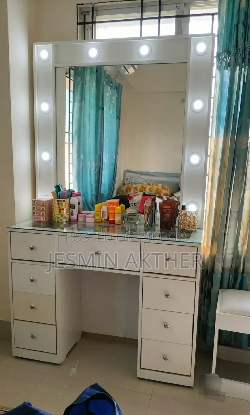 Vanity Dressing Table