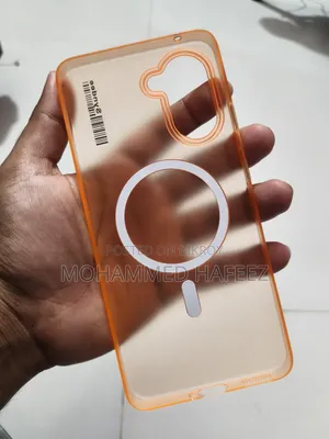 ওয়ানপ্লাস নর্ড সিই ৫ ব্যাক কভার