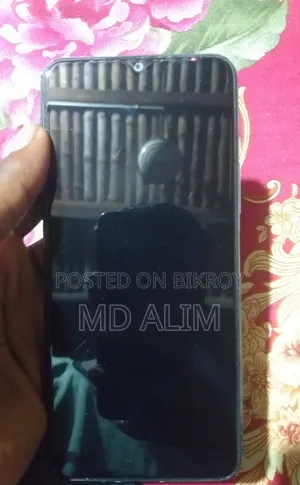 Vivo Y21 64 GB