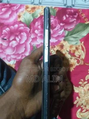 Vivo Y21 64 GB