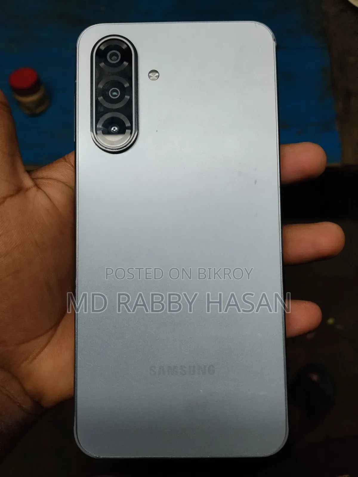 স্যামসাং গ্যালাক্সি এ১৭ ৫জি ২৫৬ জিবি সিলভার