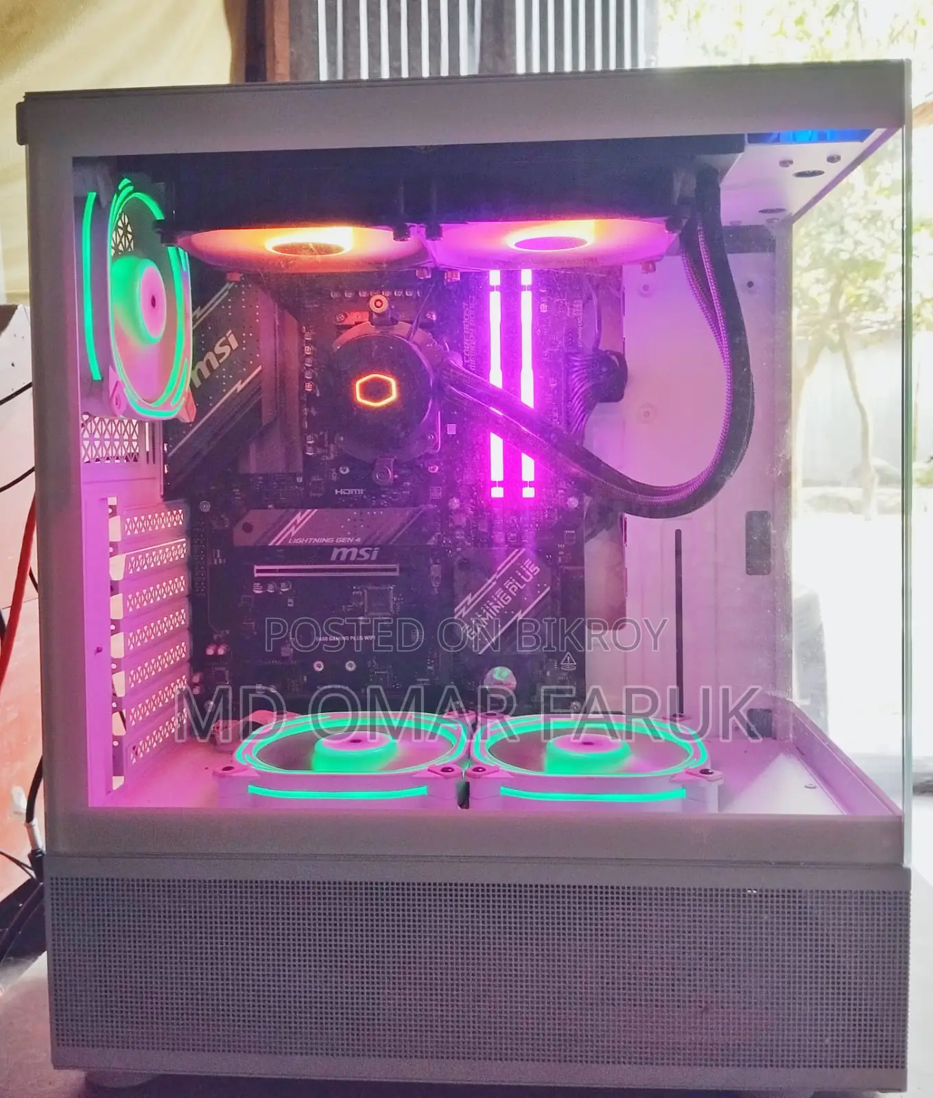 Desktop Computer MSI model 32GB AMD Ryzen 7 SSD 512GB