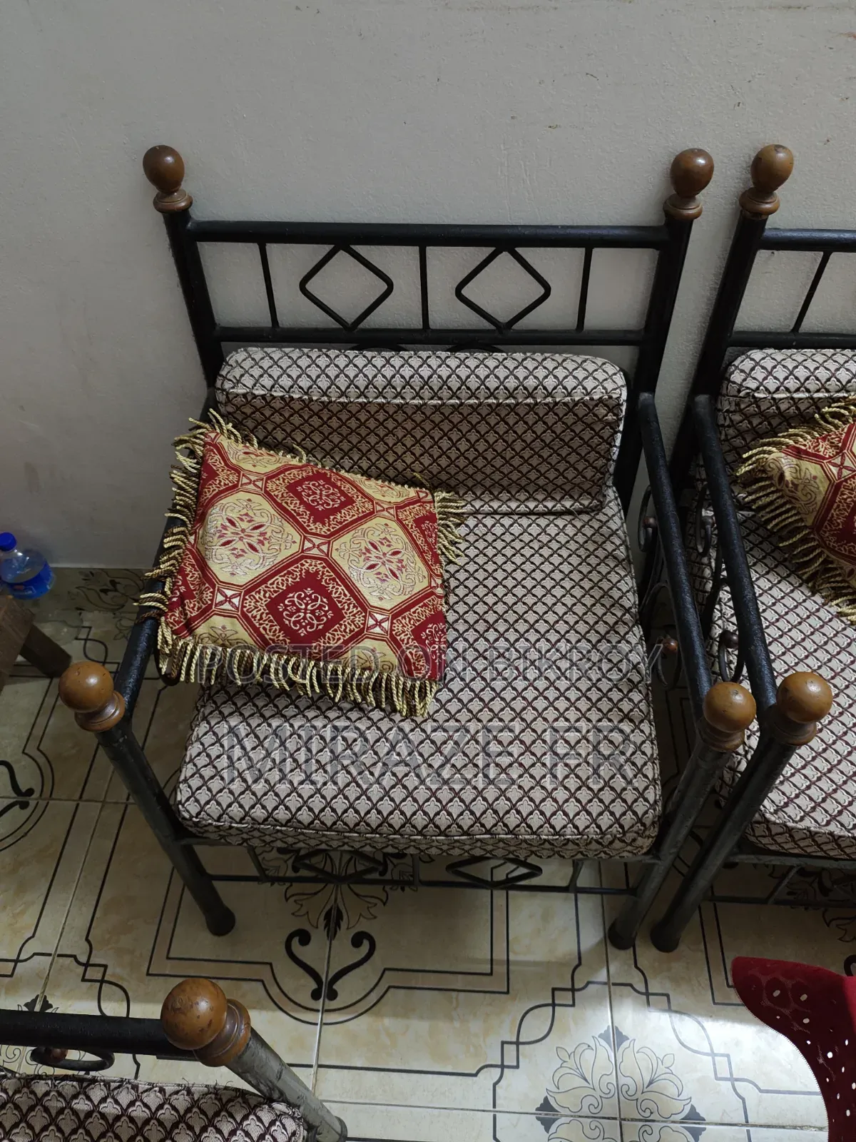 Used Sofa Set With Tea Table