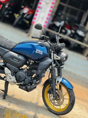 Yamaha 2025 Blue