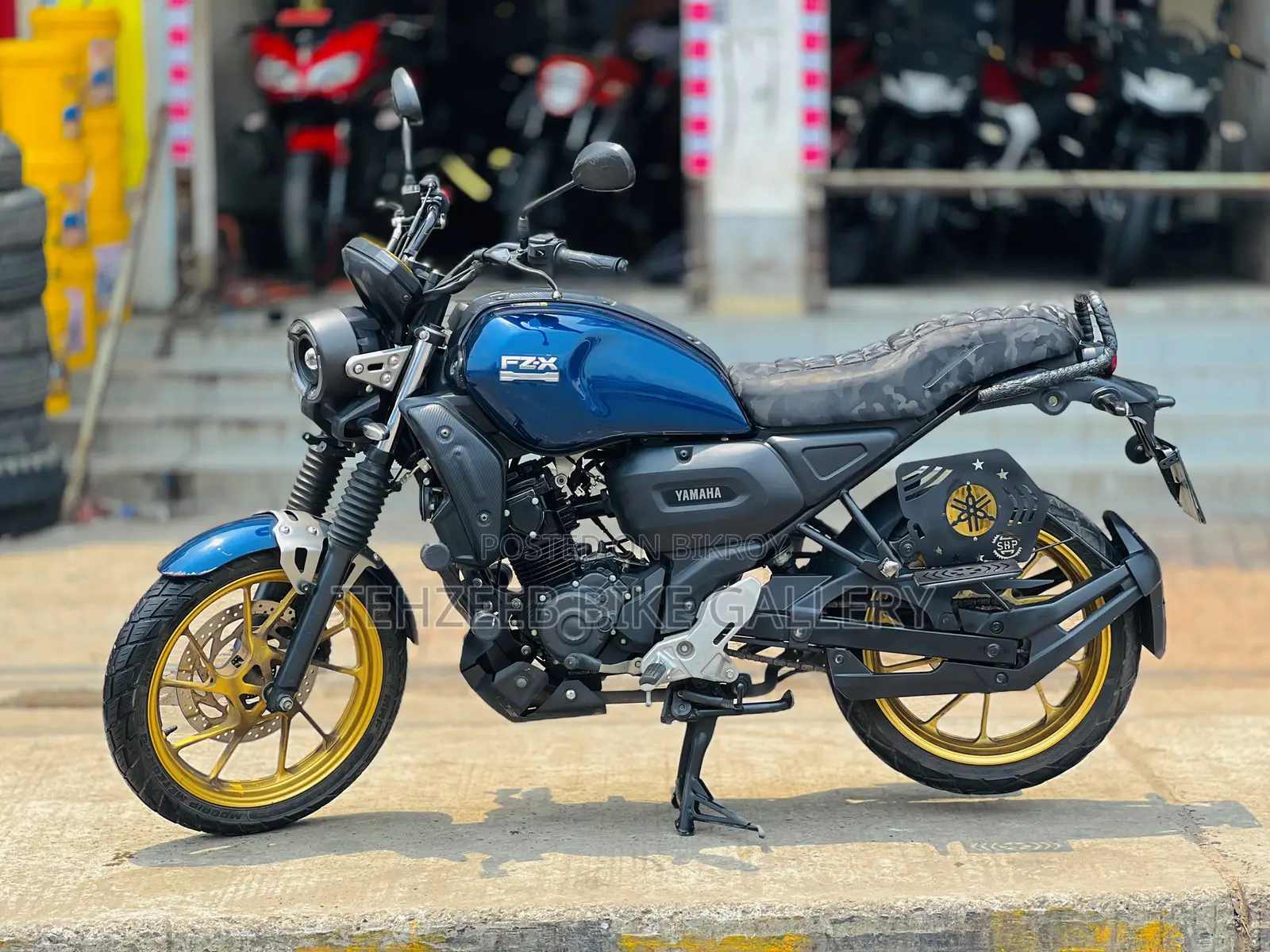Yamaha 2025 Blue
