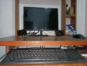 Desktop Computer 8GB Intel Core i5 SSD 512GB