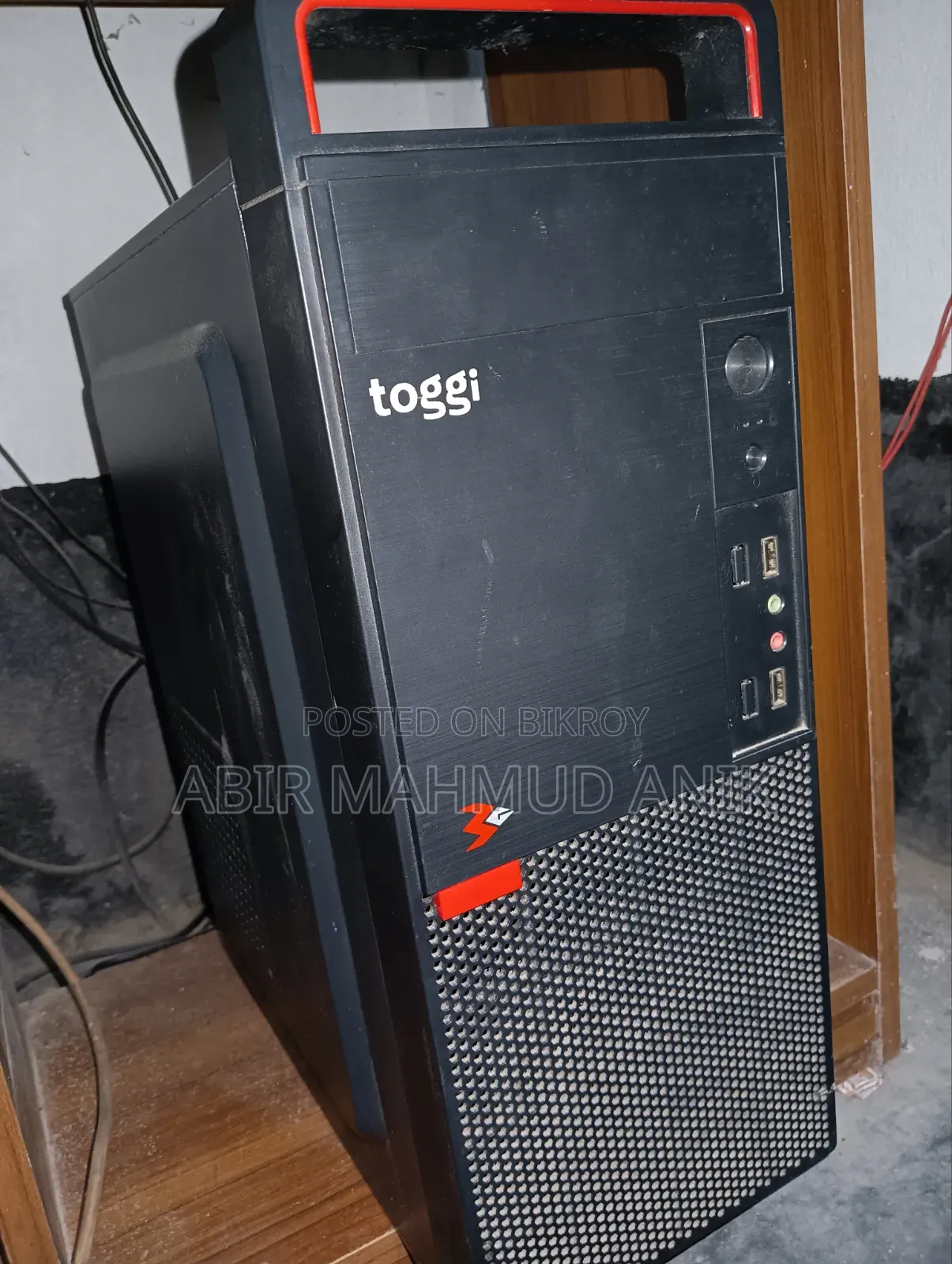 Desktop Computer 8GB Intel Core i5 SSD 512GB