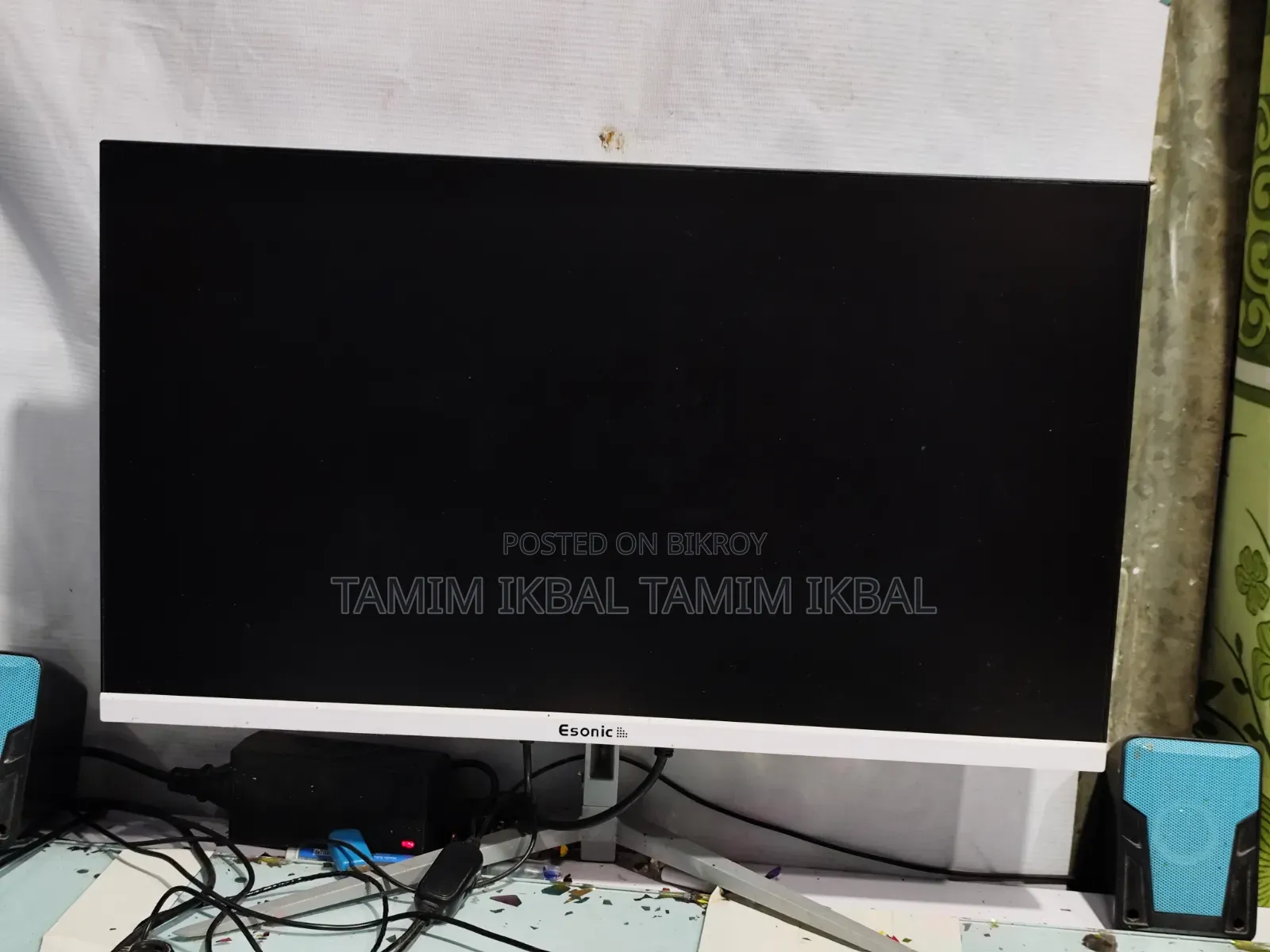 22-inch Borderless Monitor for Sale