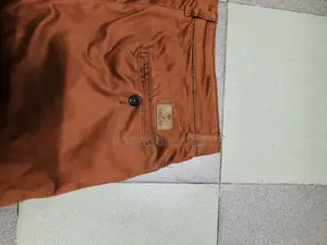 প্যান্ট বিক্রয় করতে চাই