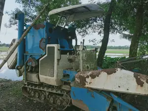 ধান কাটার মেশিন Liulin Combine Harvester