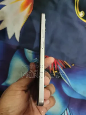 New Vivo Y11 32 GB White