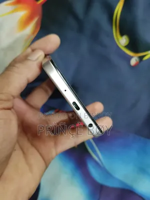 New Vivo Y11 32 GB White