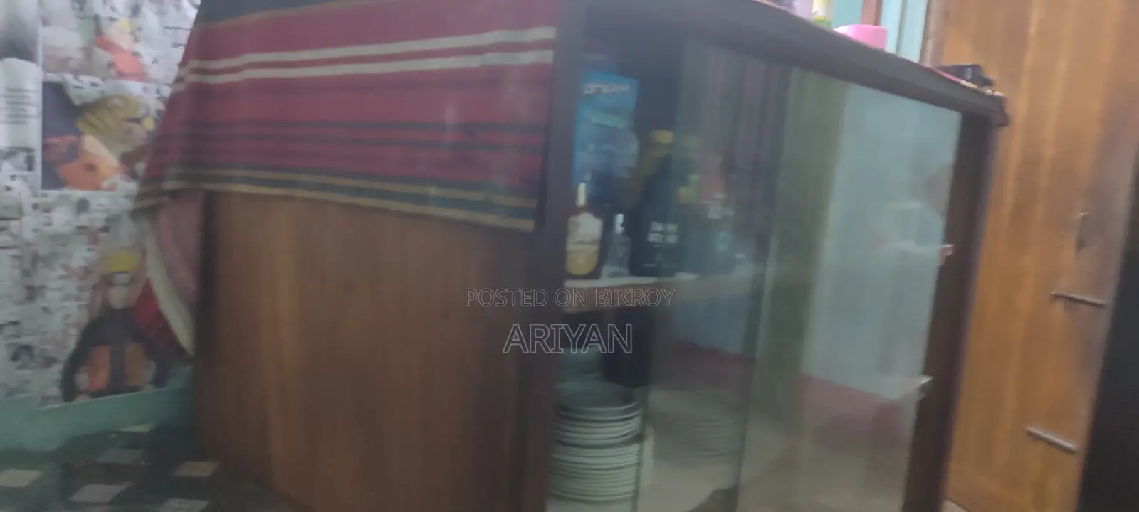 Showcase Used