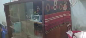 Showcase Used