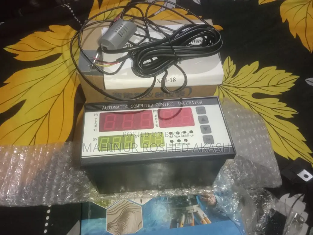 Xm-18 Incubator Controller (2month Used)